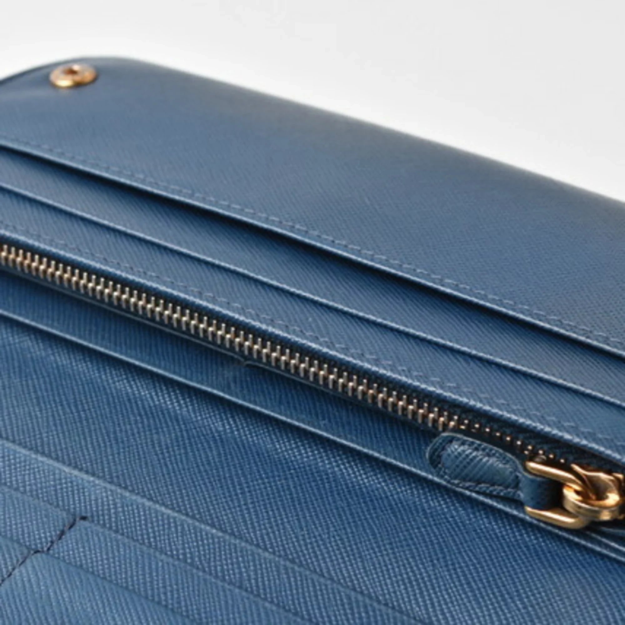 Pre-Owned Prada wallet PRADA long 1MH132 BLUETTE blue SAFFIANO FIOCCO embossed leather (Good)