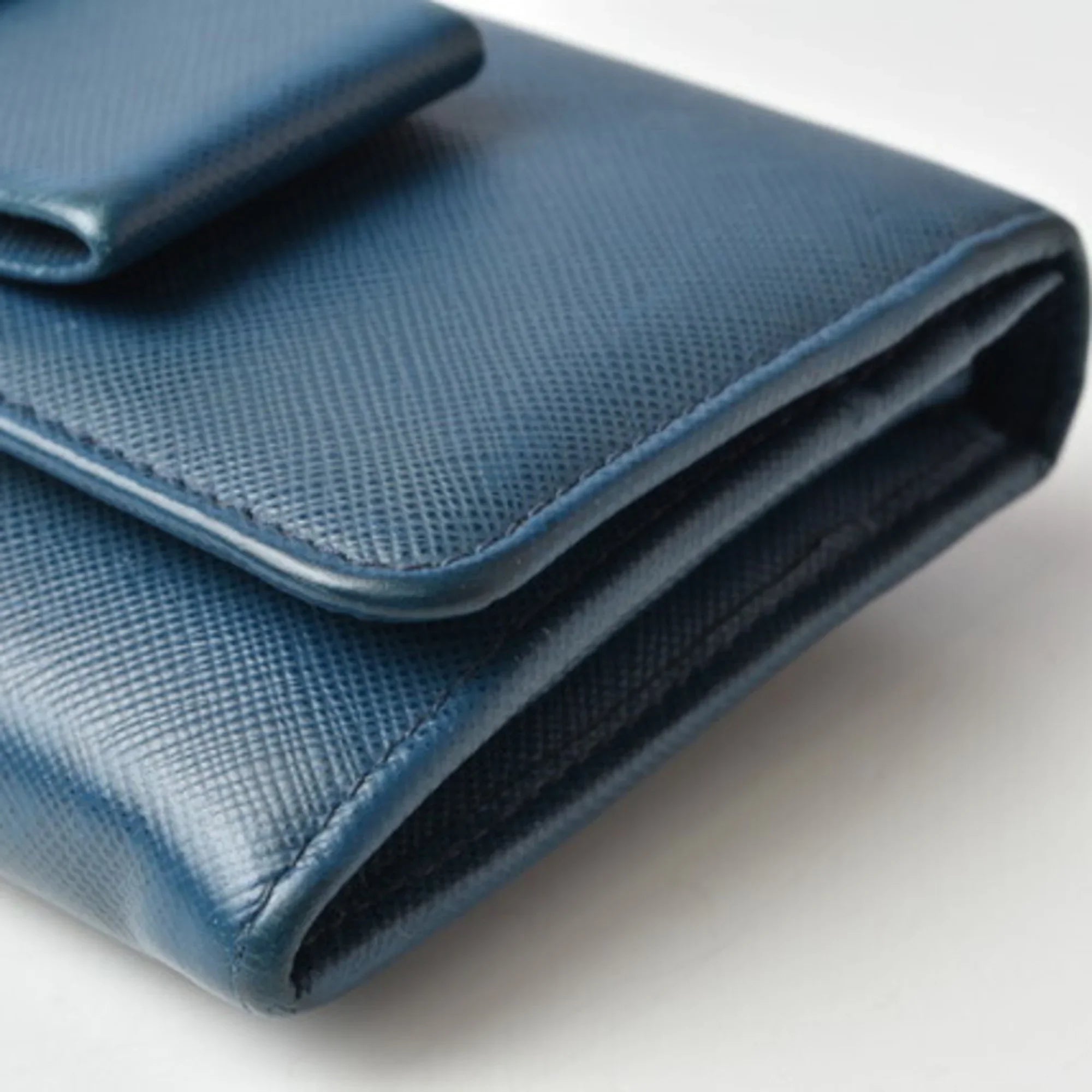 Pre-Owned Prada wallet PRADA long 1MH132 BLUETTE blue SAFFIANO FIOCCO embossed leather (Good)
