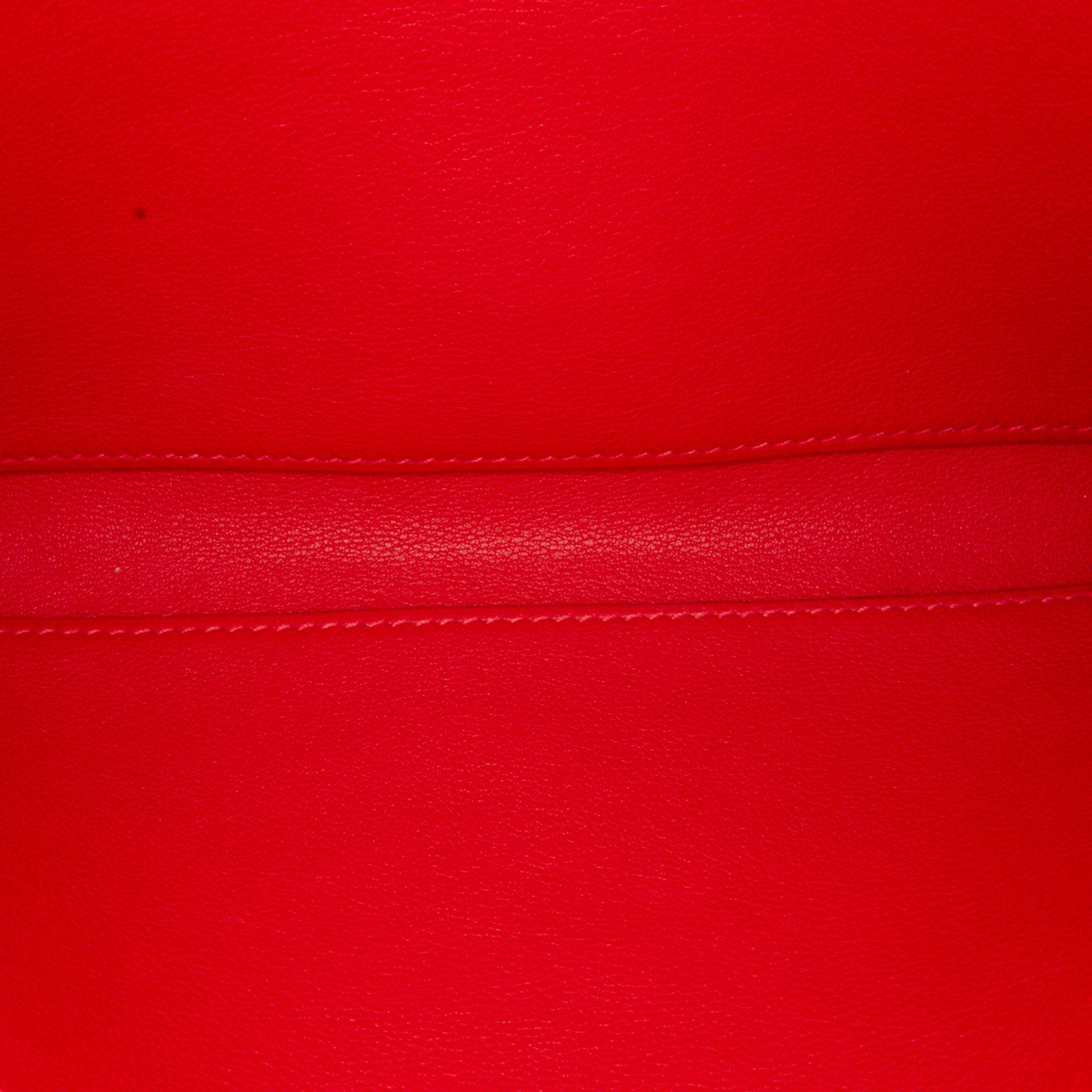 Pre-Owned Authenticated Hermès Swift Jige Duo Wallet Calf Leather Red Long Wallets Unisex (Good)