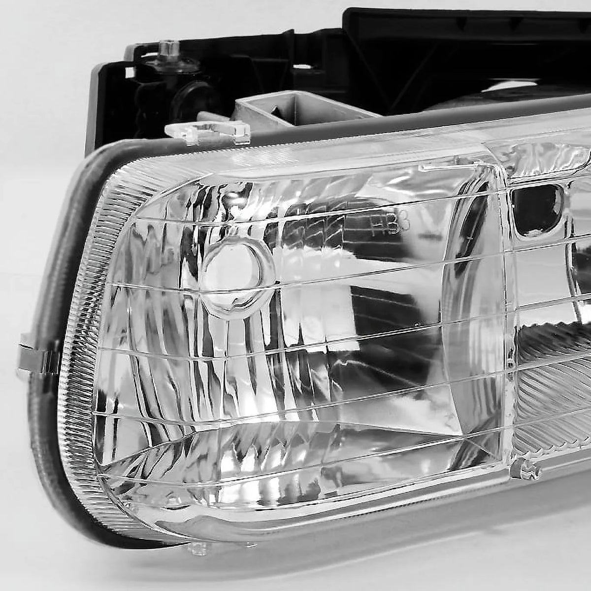 AKKON - For 00-06 Chevy Suburban | 99-02 Silverado | Tahoe Clear Headlights With Corner Bumper Lights Replacement Pair Set
