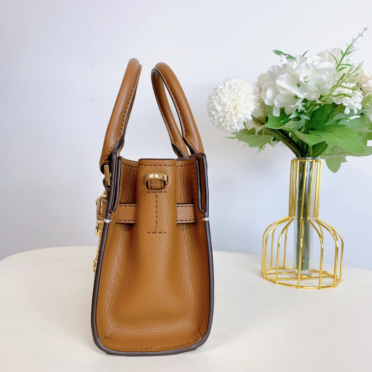 Michacl Kors 35H1GHMS0B Hamilton XS Satchel Crossbody in Signature VANILLA