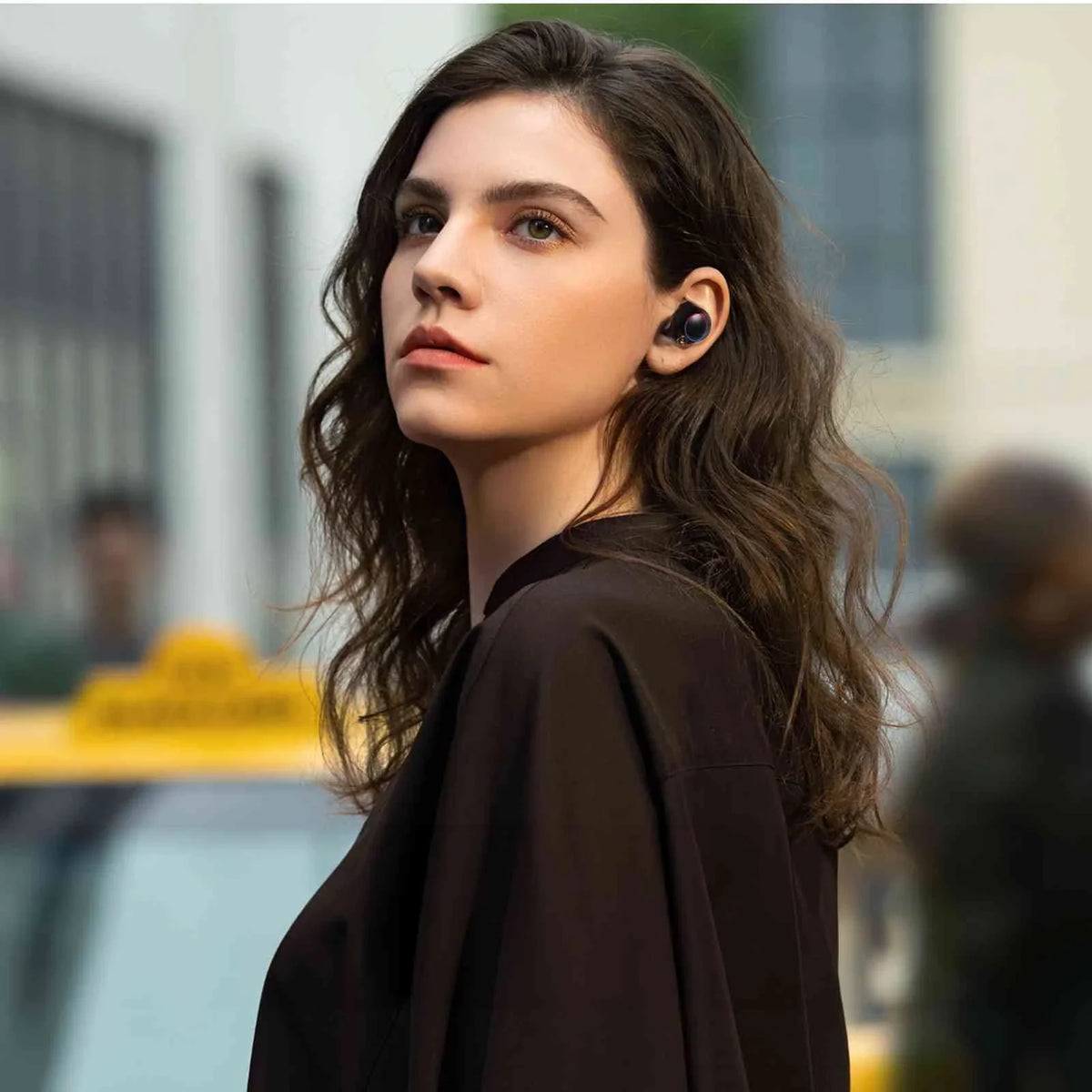 UrbanX True Wireless Bluetooth Earbuds + Charging Case, Black, Dual Connect, IPX5 Water Resistance, Bluetooth 5.2 Connection, Balanced, Bass Boost Compatible with Lenovo Tab P11 5G