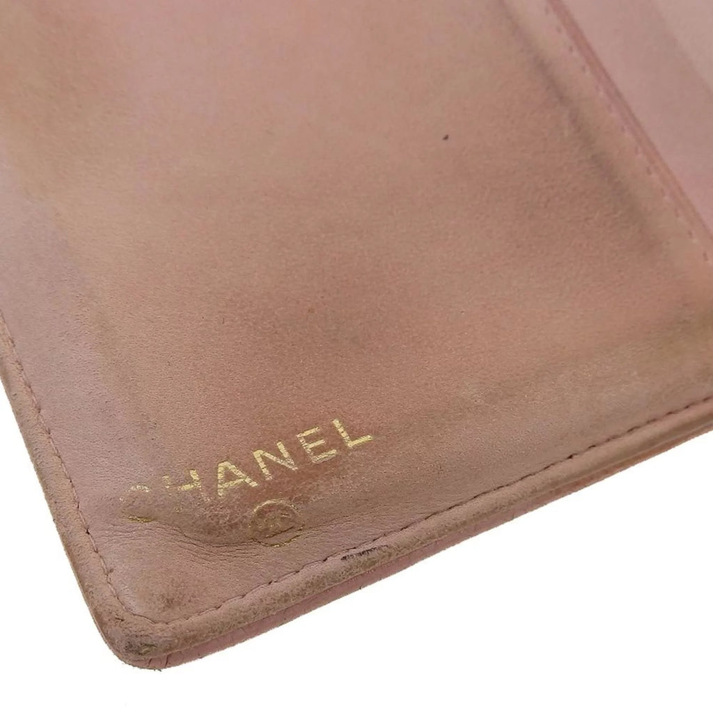 Pre-Owned Chanel CHANEL fold wallet with gama mouth caviar skin pink A13497 seal 8 model coco mark logo (Fair)
