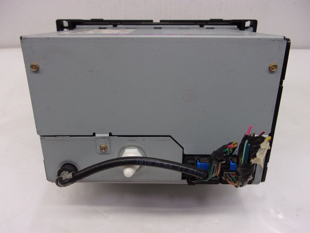 Pre-Owned 2009 Saturn Aura Radio Receiver CD Player ID 25833954 OEM (Good)