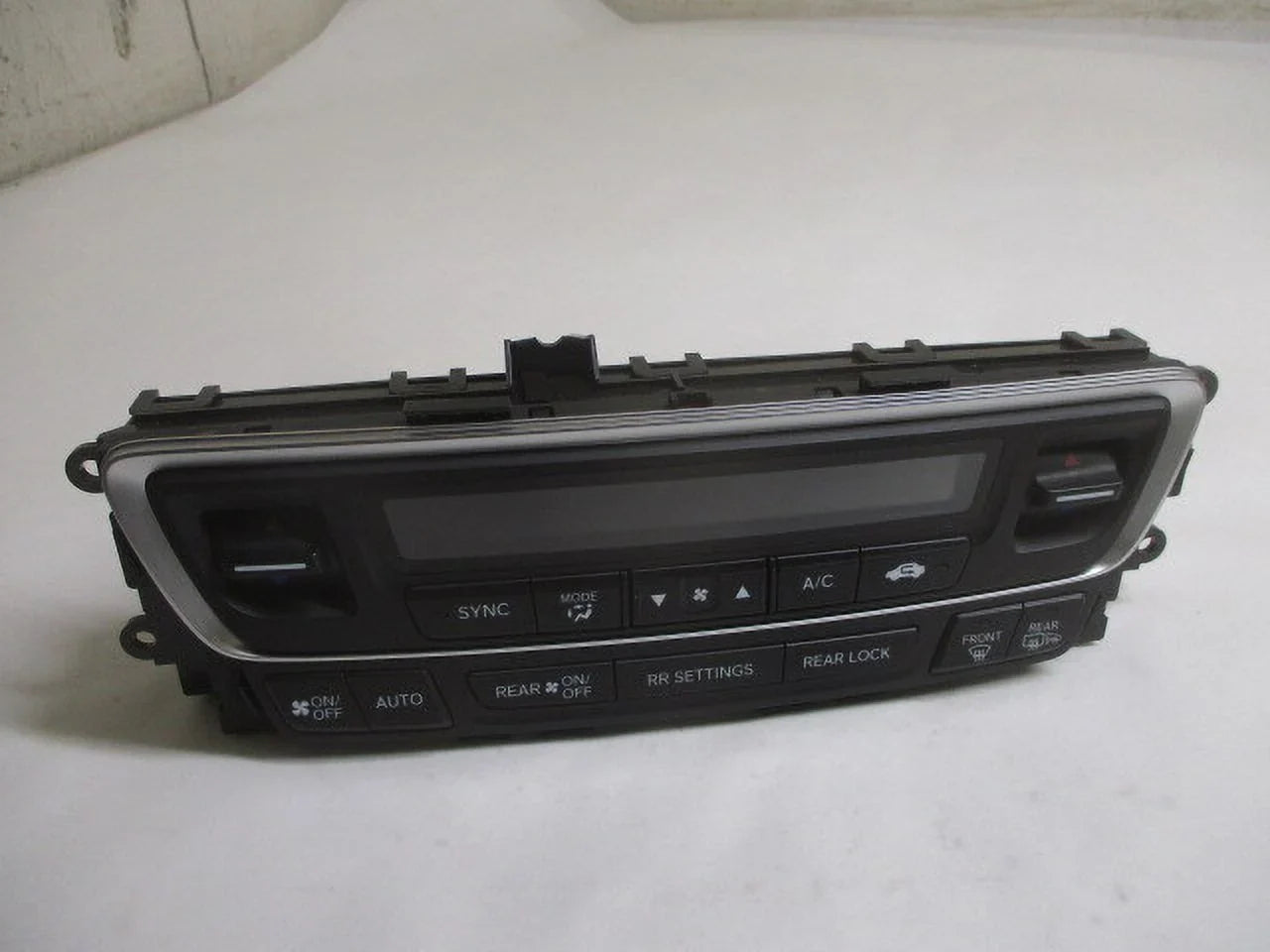 Pre-Owned 19 20 21 Honda Passport Automatic Climate AC Heater Control OEM LKQ (Good)