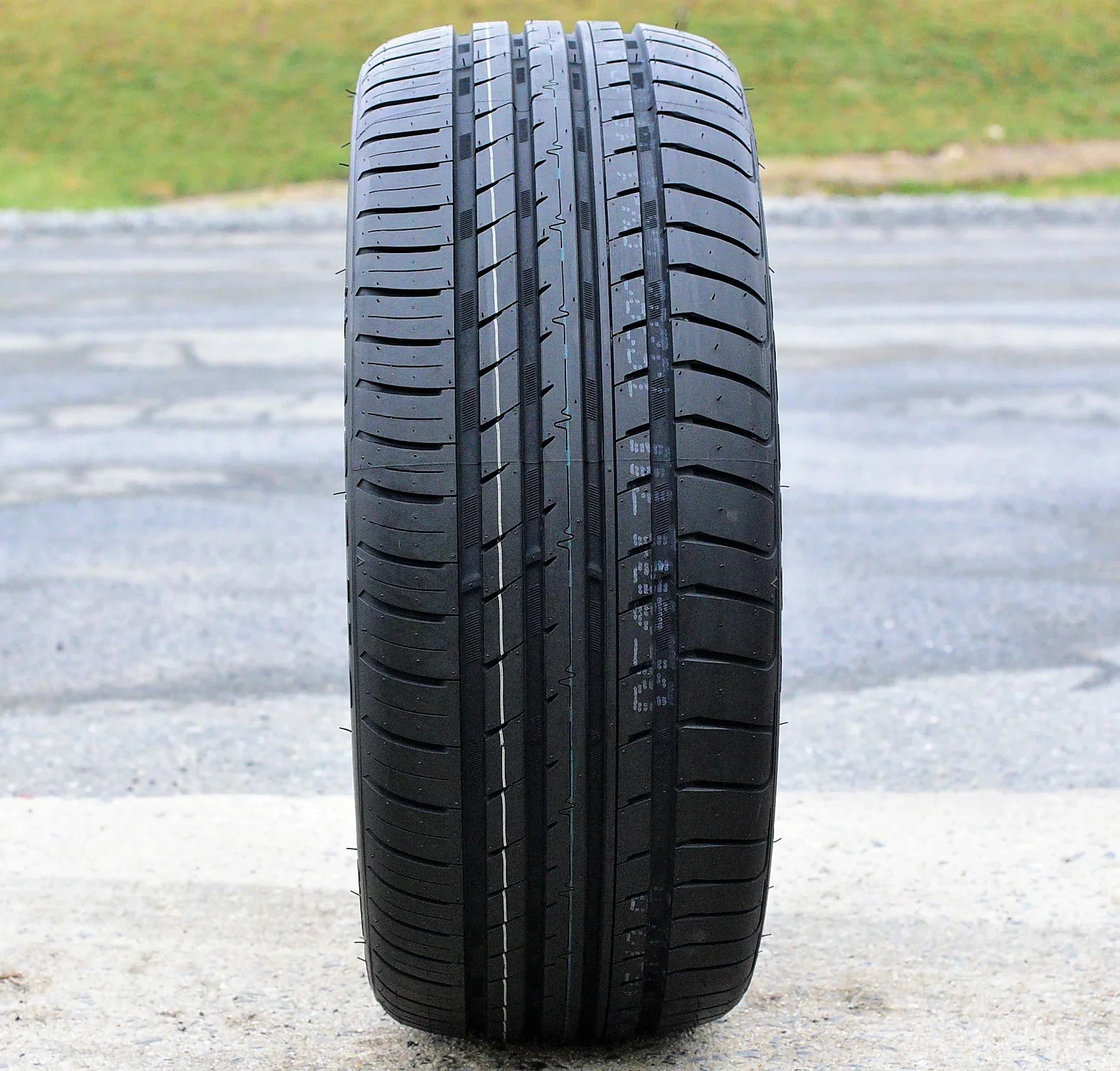 Set of 4 (FOUR) Cosmo MuchoMacho 225/50R17 ZR 98W All Season High Performance Tires Fits: 2012-15 Chevrolet Cruze LT, 2012-18 Ford Focus Electric